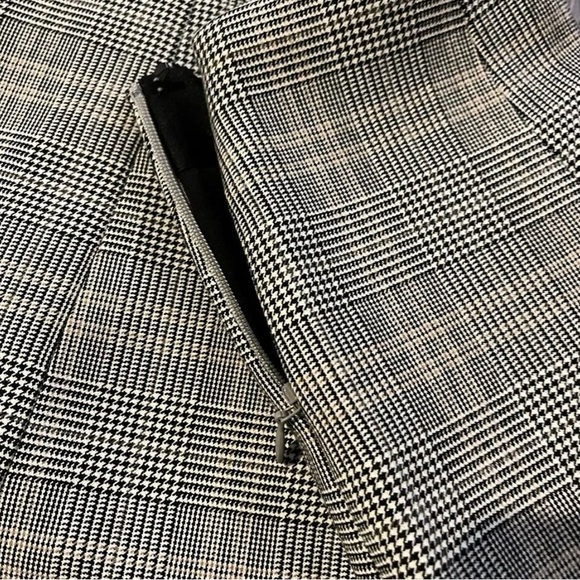 Aritzia Plaid Skirt - Picture 3 of 3